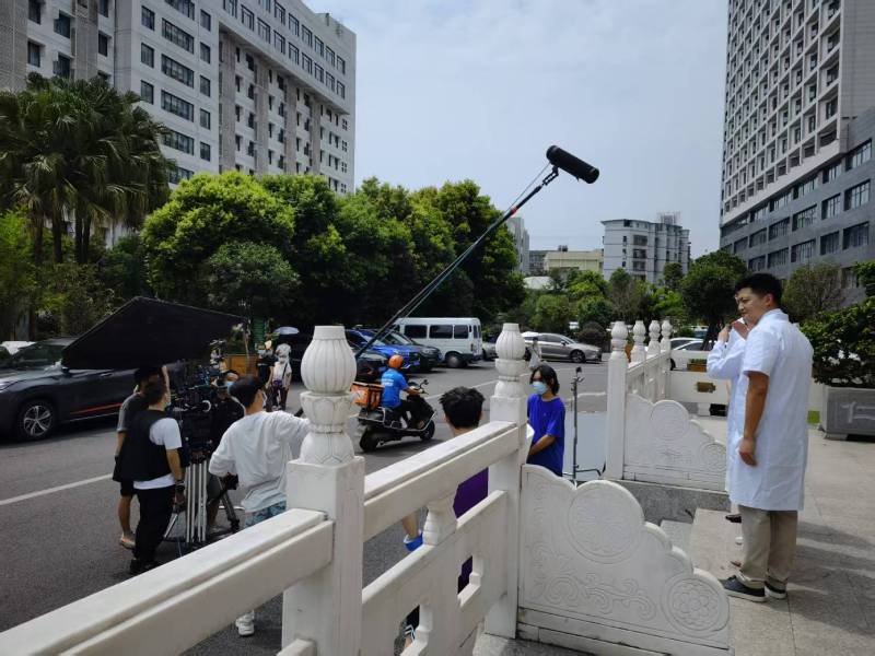 平乐县广告片拍摄公司低成本实现高规格制作的诀窍